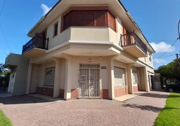 PH 4 AMB CON COCHERA, MAS DOS DPTOS. Y LOCAL - VENTA EN BLOCK - ZONA: SANTA MONICA