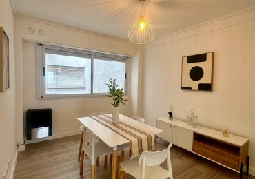 DEPARTAMENTO 2 AMB AL CONTRAFRENTE, LUMINOSO, CON ESPACIO DE COCHERA - ZONA: PLAZA COLON